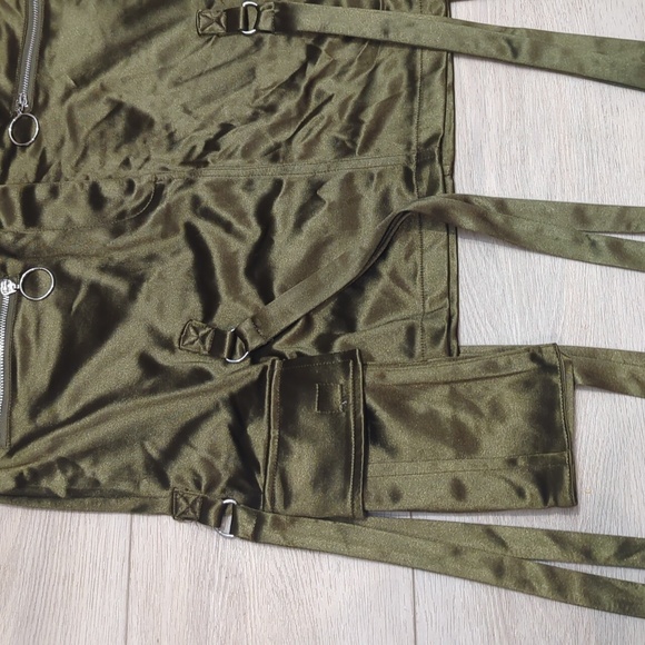 Satin Cargo Skirt - Picture 5 of 16